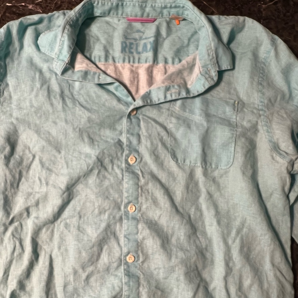 Tommy Bahama lien shirt